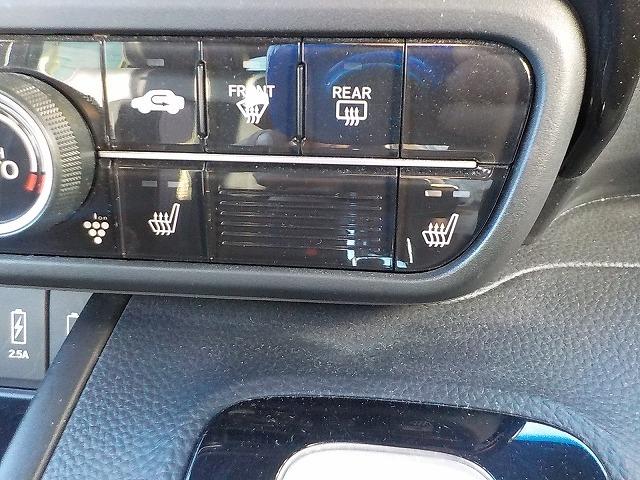 Ｎ－ＢＯＸカスタム Ｇ・Ｌターボホンダセンシング☆純正ナビ・修復歴無し☆　純正ナビ・ＤＶＤ再生・Ｂｔｏｏｔｈ・Ｂカメラ・ＥＴＣ・ドラレコ・ハーフレザー＆ヒーター・パドルシフト・衝突軽減・レーダークルーズ＆操舵支援・両パワスラ・ＬＥＤオートハイビーム（64枚目）