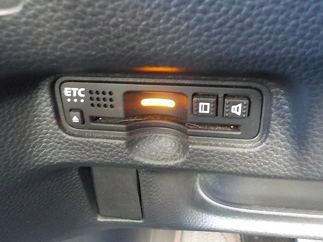 Ｎ－ＢＯＸカスタム Ｇ・Ｌターボホンダセンシング☆純正ナビ・修復歴無し☆　純正ナビ・ＤＶＤ再生・Ｂｔｏｏｔｈ・Ｂカメラ・ＥＴＣ・ドラレコ・ハーフレザー＆ヒーター・パドルシフト・衝突軽減・レーダークルーズ＆操舵支援・両パワスラ・ＬＥＤオートハイビーム（65枚目）