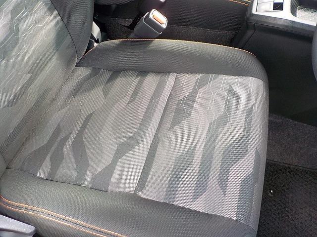 タフト Ｇターボ☆前席ヒーター☆スマートアシスト☆修復無し☆禁煙車☆　社外ナビ・ＤＶＤ再生・ＵＳＢ＆ＢＴｏｏｔｈ接続・バックカメラ・ＥＴＣ・前席ヒーター・クリアランスソナー・スマートアシスト・レーダークルーズ・ＬＥＤオートハイビーム・ＬＥＤフォグ・スカイフィールトップ（52枚目）