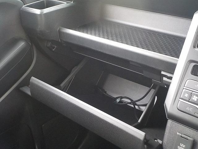 タフト Ｇターボ☆前席ヒーター☆スマートアシスト☆修復無し☆禁煙車☆　社外ナビ・ＤＶＤ再生・ＵＳＢ＆ＢＴｏｏｔｈ接続・バックカメラ・ＥＴＣ・前席ヒーター・クリアランスソナー・スマートアシスト・レーダークルーズ・ＬＥＤオートハイビーム・ＬＥＤフォグ・スカイフィールトップ（56枚目）