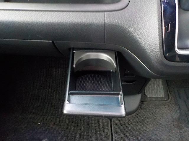 Ｎ－ＢＯＸカスタム Ｌターボ☆純正ナビ☆半革シート☆修復歴無し☆禁煙車☆　純正ナビ・ＤＶＤ再生・ＣＤ録音・Ｉｐｏｄ接続・ＵＳＢ＆ＢＴｏｏｔｈ・ＥＴＣ・ナビ連動前後ドラレコ・ハーフレザー＆ヒーター・コーナーソナー・パドルシフト・レーダークルーズ操舵支援・ＬＥＤオートハイビーム（50枚目）