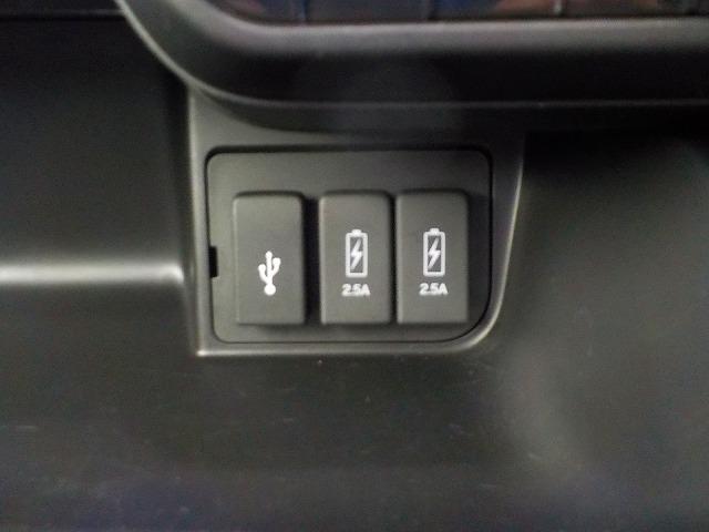 Ｎ－ＢＯＸカスタム Ｌターボ☆純正ナビ☆半革シート☆修復歴無し☆禁煙車☆　純正ナビ・ＤＶＤ再生・ＣＤ録音・Ｉｐｏｄ接続・ＵＳＢ＆ＢＴｏｏｔｈ・ＥＴＣ・ナビ連動前後ドラレコ・ハーフレザー＆ヒーター・コーナーソナー・パドルシフト・レーダークルーズ操舵支援・ＬＥＤオートハイビーム（51枚目）