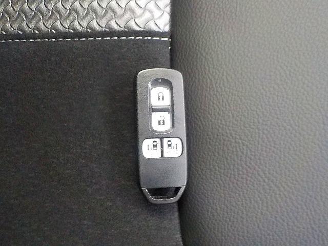 Ｎ－ＢＯＸカスタム Ｌターボ☆純正ナビ☆半革シート☆修復歴無し☆禁煙車☆　純正ナビ・ＤＶＤ再生・ＣＤ録音・Ｉｐｏｄ接続・ＵＳＢ＆ＢＴｏｏｔｈ・ＥＴＣ・ナビ連動前後ドラレコ・ハーフレザー＆ヒーター・コーナーソナー・パドルシフト・レーダークルーズ操舵支援・ＬＥＤオートハイビーム（57枚目）