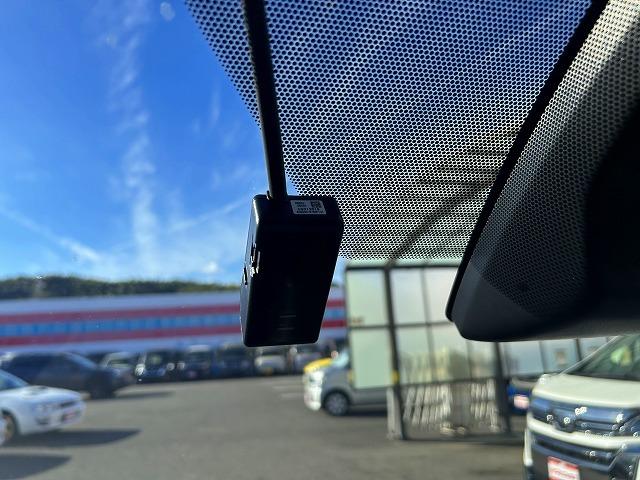 エスクァイア ＨＶ－Ｇｉプレミアム☆後期型☆９型ナビ☆半革シート☆試乗ＯＫ　☆後期型☆９型ナビ☆Ｂｌｕｅｔｏｏｔｈ☆バックカメラ☆ＥＴＣ☆ハーフレザー＆ヒーター☆ステアヒーター☆クルーズコントロール☆ＬＥＤオートハイビーム☆ＬＥＤフォグ☆ワンタッチ両側電動ドア☆試乗出来ます☆（25枚目）