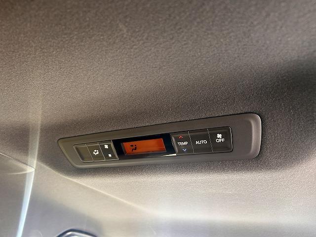 エスクァイア ＨＶ－Ｇｉプレミアム☆後期型☆９型ナビ☆半革シート☆試乗ＯＫ　☆後期型☆９型ナビ☆Ｂｌｕｅｔｏｏｔｈ☆バックカメラ☆ＥＴＣ☆ハーフレザー＆ヒーター☆ステアヒーター☆クルーズコントロール☆ＬＥＤオートハイビーム☆ＬＥＤフォグ☆ワンタッチ両側電動ドア☆試乗出来ます☆（43枚目）