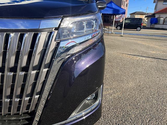 エスクァイア ＨＶ－Ｇｉプレミアム☆後期型☆９型ナビ☆半革シート☆試乗ＯＫ　☆後期型☆９型ナビ☆Ｂｌｕｅｔｏｏｔｈ☆バックカメラ☆ＥＴＣ☆ハーフレザー＆ヒーター☆ステアヒーター☆クルーズコントロール☆ＬＥＤオートハイビーム☆ＬＥＤフォグ☆ワンタッチ両側電動ドア☆試乗出来ます☆（61枚目）