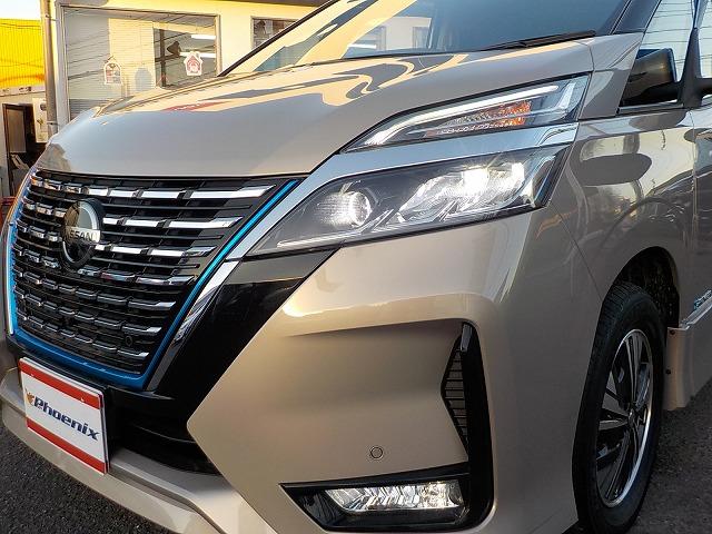 セレナ ｅパワーＨＳＶ☆後期型☆１０型ナビ☆後席Ｍ☆走行４．０万ｋｍ　☆後期型☆１０型ナビ☆ＤＶＤ＆ブルーレイ再生☆Ｂｌｕｅｔｏｏｔｈ☆フリップダウンモニター☆デジタルインナーミラー☆ナビ連動ドラレコ＆ＥＴＣ☆全方位カメラ☆プロパイロット操舵支援☆走行４．０万☆試乗ＯＫ（12枚目）