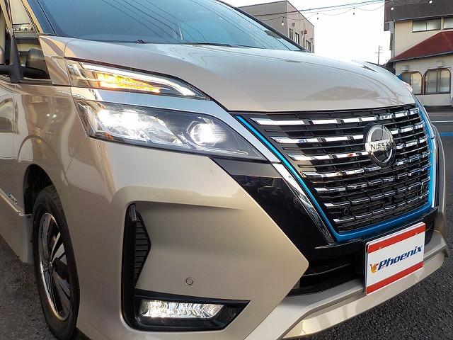 セレナ ｅパワーＨＳＶ☆後期型☆１０型ナビ☆後席Ｍ☆走行４．０万ｋｍ　☆後期型☆１０型ナビ☆ＤＶＤ＆ブルーレイ再生☆Ｂｌｕｅｔｏｏｔｈ☆フリップダウンモニター☆デジタルインナーミラー☆ナビ連動ドラレコ＆ＥＴＣ☆全方位カメラ☆プロパイロット操舵支援☆走行４．０万☆試乗ＯＫ（14枚目）