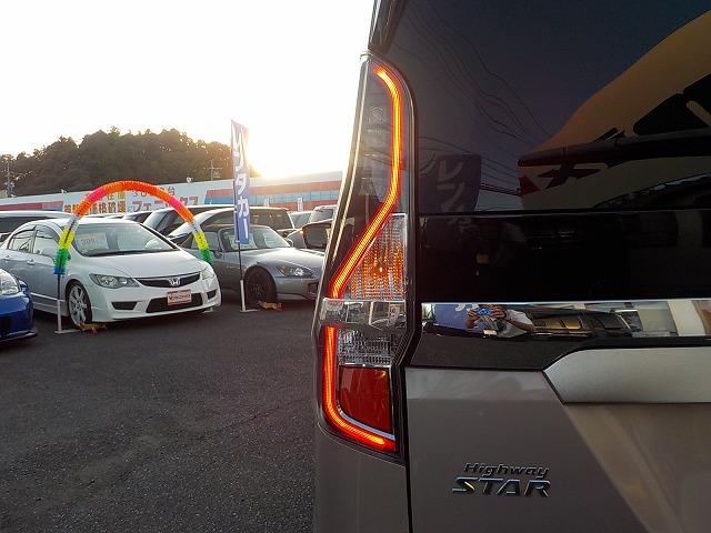 セレナ ｅパワーＨＳＶ☆後期型☆１０型ナビ☆後席Ｍ☆走行４．０万ｋｍ　☆後期型☆１０型ナビ☆ＤＶＤ＆ブルーレイ再生☆Ｂｌｕｅｔｏｏｔｈ☆フリップダウンモニター☆デジタルインナーミラー☆ナビ連動ドラレコ＆ＥＴＣ☆全方位カメラ☆プロパイロット操舵支援☆走行４．０万☆試乗ＯＫ（23枚目）