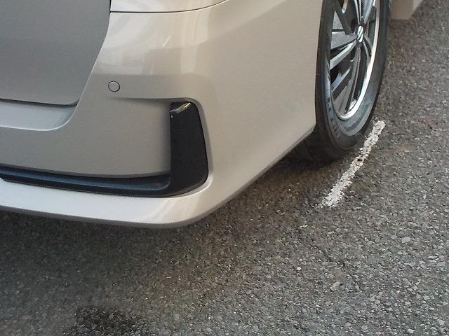 セレナ ｅパワーＨＳＶ☆後期型☆１０型ナビ☆後席Ｍ☆走行４．０万ｋｍ　☆後期型☆１０型ナビ☆ＤＶＤ＆ブルーレイ再生☆Ｂｌｕｅｔｏｏｔｈ☆フリップダウンモニター☆デジタルインナーミラー☆ナビ連動ドラレコ＆ＥＴＣ☆全方位カメラ☆プロパイロット操舵支援☆走行４．０万☆試乗ＯＫ（26枚目）