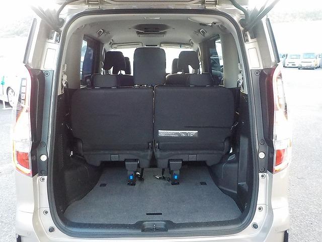 セレナ ｅパワーＨＳＶ☆後期型☆１０型ナビ☆後席Ｍ☆走行４．０万ｋｍ　☆後期型☆１０型ナビ☆ＤＶＤ＆ブルーレイ再生☆Ｂｌｕｅｔｏｏｔｈ☆フリップダウンモニター☆デジタルインナーミラー☆ナビ連動ドラレコ＆ＥＴＣ☆全方位カメラ☆プロパイロット操舵支援☆走行４．０万☆試乗ＯＫ（39枚目）