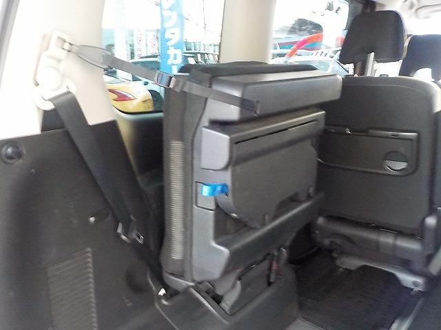 セレナ ｅパワーＨＳＶ☆後期型☆１０型ナビ☆後席Ｍ☆走行４．０万ｋｍ　☆後期型☆１０型ナビ☆ＤＶＤ＆ブルーレイ再生☆Ｂｌｕｅｔｏｏｔｈ☆フリップダウンモニター☆デジタルインナーミラー☆ナビ連動ドラレコ＆ＥＴＣ☆全方位カメラ☆プロパイロット操舵支援☆走行４．０万☆試乗ＯＫ（42枚目）