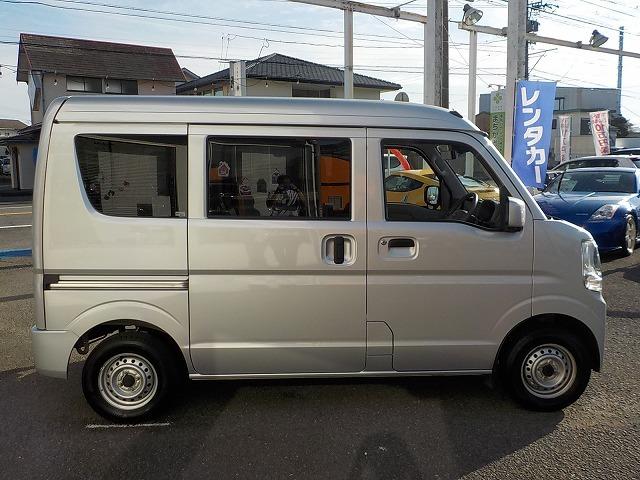 NV100クリッパーバン DXGLセーフティpkg☆ハイルーフ☆ナビBカメラ☆試乗OK ☆ナビ☆ETC☆バックカメラ☆軽減ブレーキ☆車線逸脱警報☆パーキングソナー☆ハイビームアシスト☆オーバーヘッドシェルフ☆両側スライドドア☆ライトレベライザー☆ハイルーフ☆走行4.3万km☆試乗できます(11枚目)