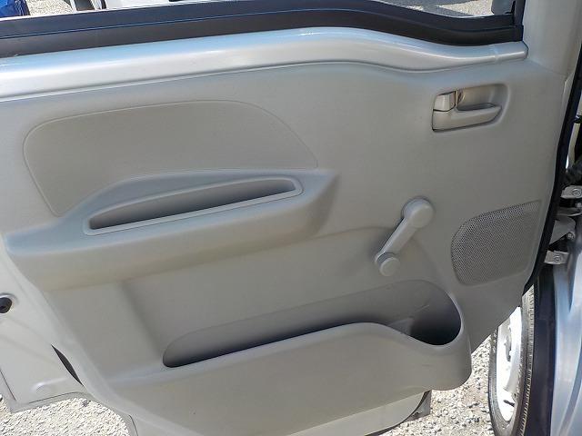 NV100クリッパーバン DX☆ハイルーフ☆ドラレコ☆両側スライドドア☆試乗出来ます☆ 5AGS☆2ND発進☆ドライブレコーダー☆ハイルーフ☆オーバーヘッドシェルフ☆両側スライドドア☆キーレスキー☆ヘッドライトレベライザー☆専用オーディオ☆専用マット☆走行4.4万k☆試乗できます☆禁煙車(67枚目)