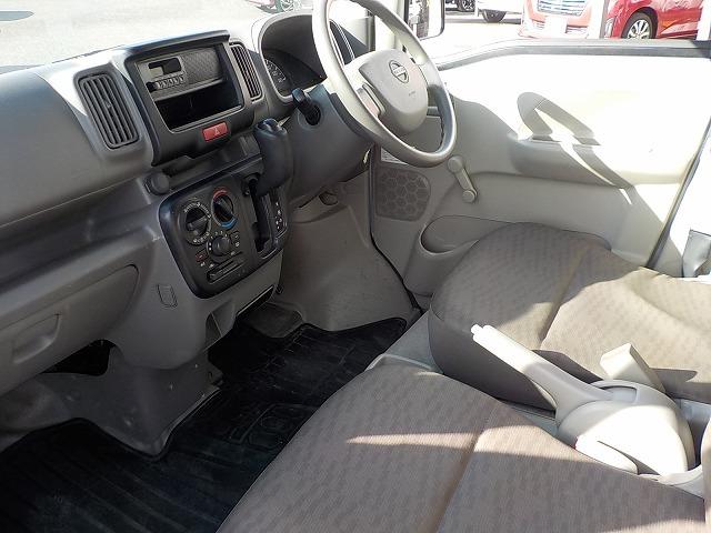 NV100クリッパーバン DX☆ハイルーフ☆ドラレコ☆両側スライドドア☆試乗出来ます☆ 5AGS☆2ND発進☆ドライブレコーダー☆ハイルーフ☆オーバーヘッドシェルフ☆両側スライドドア☆キーレスキー☆ヘッドライトレベライザー☆専用オーディオ☆専用マット☆走行4.4万k☆試乗できます☆禁煙車(68枚目)