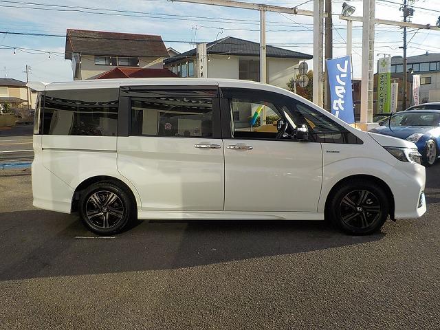 ステップワゴンスパーダ スパーダハイブリッドＧ・ＥＸホンダセンシングブラスタ☆　純正９型ナビ☆全方位カメラ☆後席モニター☆Ｂｌｕｅｔｏｏｔｈ☆ＤＶＤ再生☆ナビ連動ＥＴＣ☆衝突軽減ブレーキ☆追従クルーズコントロール☆両側電動スライドドア☆ＬＥＤオートハイビーム☆試乗できます☆（6枚目）