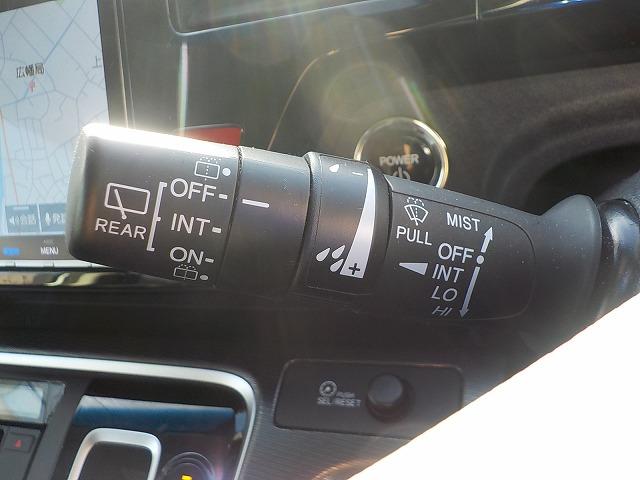 ステップワゴンスパーダ スパーダハイブリッドＧ・ＥＸホンダセンシングブラスタ☆　純正９型ナビ☆全方位カメラ☆後席モニター☆Ｂｌｕｅｔｏｏｔｈ☆ＤＶＤ再生☆ナビ連動ＥＴＣ☆衝突軽減ブレーキ☆追従クルーズコントロール☆両側電動スライドドア☆ＬＥＤオートハイビーム☆試乗できます☆（15枚目）