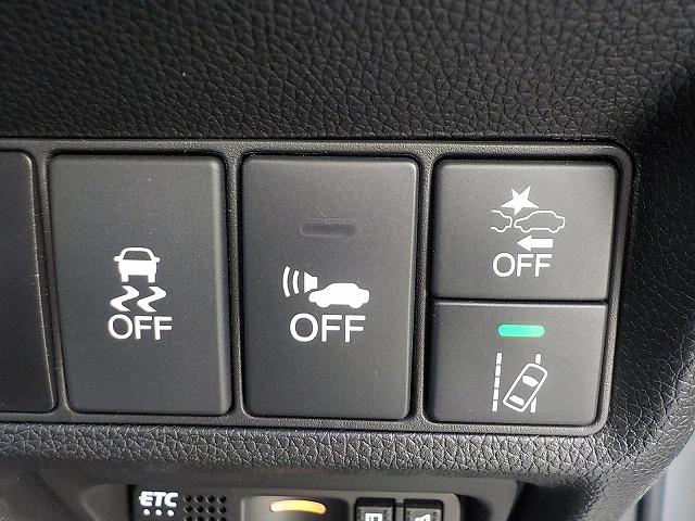 ステップワゴンスパーダ スパーダハイブリッドＧ・ＥＸホンダセンシングブラスタ☆　純正９型ナビ☆全方位カメラ☆後席モニター☆Ｂｌｕｅｔｏｏｔｈ☆ＤＶＤ再生☆ナビ連動ＥＴＣ☆衝突軽減ブレーキ☆追従クルーズコントロール☆両側電動スライドドア☆ＬＥＤオートハイビーム☆試乗できます☆（21枚目）