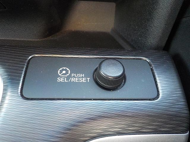 ステップワゴンスパーダ スパーダハイブリッドＧ・ＥＸホンダセンシングブラスタ☆　純正９型ナビ☆全方位カメラ☆後席モニター☆Ｂｌｕｅｔｏｏｔｈ☆ＤＶＤ再生☆ナビ連動ＥＴＣ☆衝突軽減ブレーキ☆追従クルーズコントロール☆両側電動スライドドア☆ＬＥＤオートハイビーム☆試乗できます☆（23枚目）