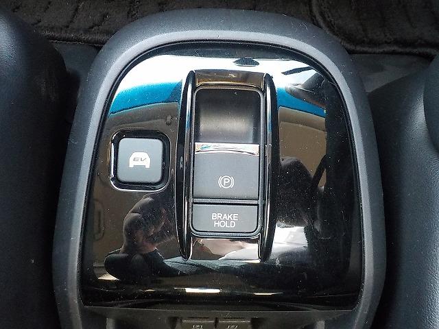 ステップワゴンスパーダ スパーダハイブリッドＧ・ＥＸホンダセンシングブラスタ☆　純正９型ナビ☆全方位カメラ☆後席モニター☆Ｂｌｕｅｔｏｏｔｈ☆ＤＶＤ再生☆ナビ連動ＥＴＣ☆衝突軽減ブレーキ☆追従クルーズコントロール☆両側電動スライドドア☆ＬＥＤオートハイビーム☆試乗できます☆（24枚目）