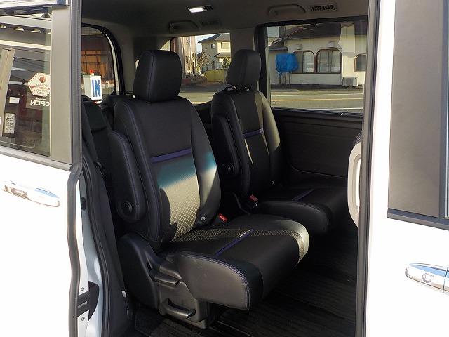 ステップワゴンスパーダ スパーダハイブリッドＧ・ＥＸホンダセンシングブラスタ☆　純正９型ナビ☆全方位カメラ☆後席モニター☆Ｂｌｕｅｔｏｏｔｈ☆ＤＶＤ再生☆ナビ連動ＥＴＣ☆衝突軽減ブレーキ☆追従クルーズコントロール☆両側電動スライドドア☆ＬＥＤオートハイビーム☆試乗できます☆（40枚目）