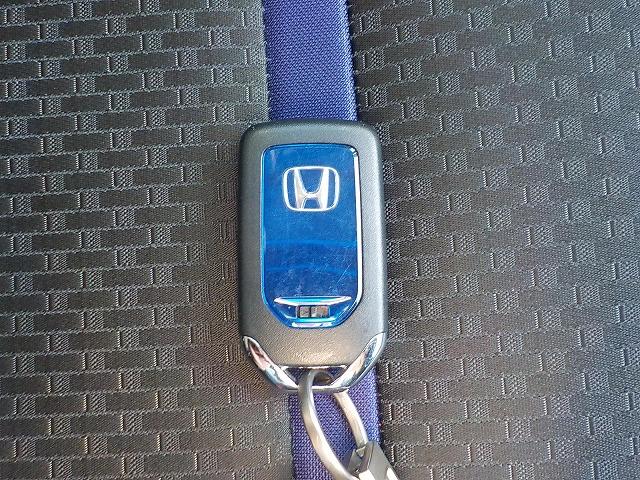 ステップワゴンスパーダ スパーダハイブリッドＧ・ＥＸホンダセンシングブラスタ☆　純正９型ナビ☆全方位カメラ☆後席モニター☆Ｂｌｕｅｔｏｏｔｈ☆ＤＶＤ再生☆ナビ連動ＥＴＣ☆衝突軽減ブレーキ☆追従クルーズコントロール☆両側電動スライドドア☆ＬＥＤオートハイビーム☆試乗できます☆（66枚目）