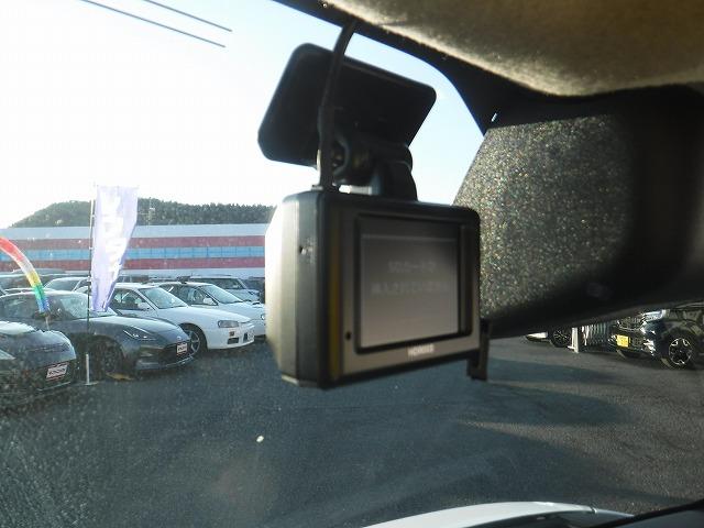 ムーヴキャンバス ストライプスＧ現行型☆ツートンカラー☆ナビＢカメラ☆試乗ＯＫ　☆現行型☆ツートンカラー☆ナビ☆ＤＶＤ再生☆Ｂｌｕｅｔｏｏｔｈ☆バックカメラ☆ＥＴＣ☆ドラレコ☆前席ヒーター☆ＨＯＴカップホルダー☆オートハイビーム☆軽減ブレーキ☆両側電動ドア☆走行０．３万☆試乗ＯＫ（22枚目）