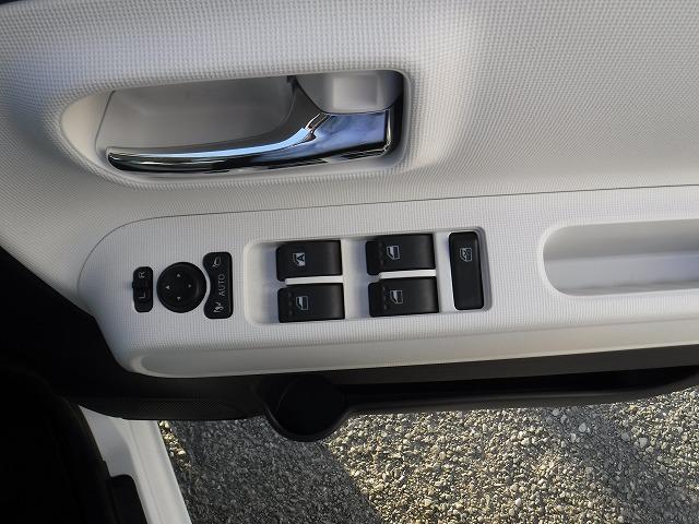 ムーヴキャンバス ストライプスＧ現行型☆ツートンカラー☆ナビＢカメラ☆試乗ＯＫ　☆現行型☆ツートンカラー☆ナビ☆ＤＶＤ再生☆Ｂｌｕｅｔｏｏｔｈ☆バックカメラ☆ＥＴＣ☆ドラレコ☆前席ヒーター☆ＨＯＴカップホルダー☆オートハイビーム☆軽減ブレーキ☆両側電動ドア☆走行０．３万☆試乗ＯＫ（33枚目）