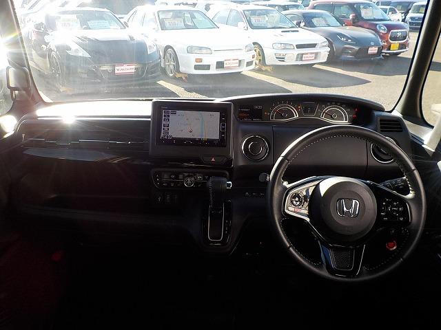 Ｎ－ＢＯＸカスタム ＥＸターボ☆助手席スーパースライドシート☆修復無し☆禁煙車☆　純正ナビ・ＤＶＤ再生・ＣＤ録音・Ｉｐｏｄ接続・ＵＳＢ＆ＢＴｏｏｔｈ・ナビ連動ドラレコ＆ＥＴＣ・ハーフレザー＆ヒーター・後方ソナー・パドルシフト・レーダークルーズ＆操舵支援・ＬＥＤオートハイビーム（2枚目）