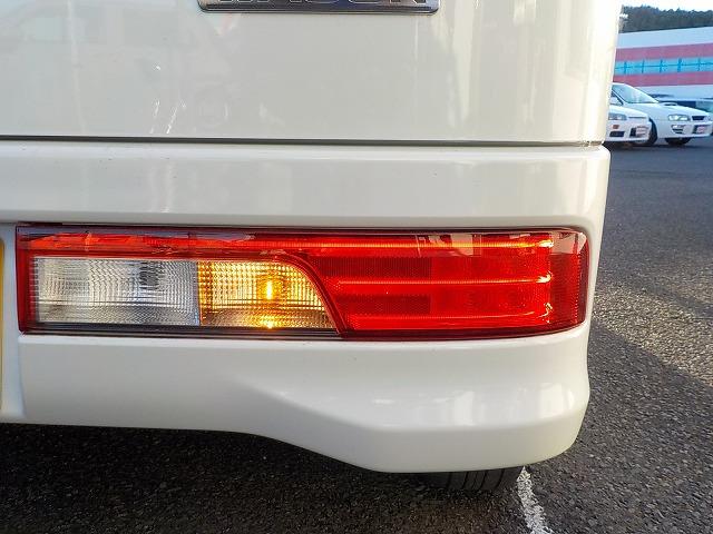 エブリイワゴン PZターボスペシャル☆標準ルーフ☆8型ナビ☆衝突軽減☆禁煙☆ 8インチナビ・DVD再生・BTooth・車内Wifi対応・Bカメラ・ETC・レーダーブレーキサポート・オートリトラウィンカーミラー・HIDオートライト・両パワスラ・オートステップ・スマートキー(31枚目)