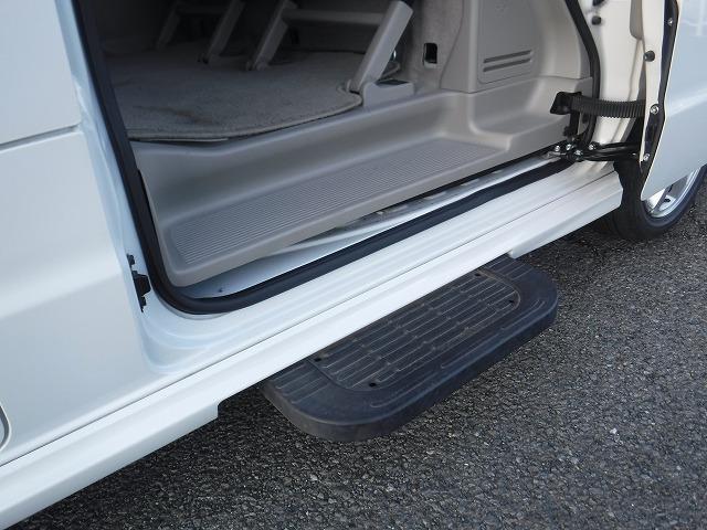 エブリイワゴン PZターボスペシャル☆標準ルーフ☆8型ナビ☆衝突軽減☆禁煙☆ 8インチナビ・DVD再生・BTooth・車内Wifi対応・Bカメラ・ETC・レーダーブレーキサポート・オートリトラウィンカーミラー・HIDオートライト・両パワスラ・オートステップ・スマートキー(67枚目)