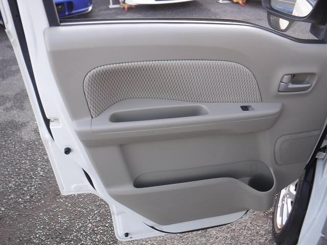 エブリイワゴン PZターボスペシャル☆標準ルーフ☆8型ナビ☆衝突軽減☆禁煙☆ 8インチナビ・DVD再生・BTooth・車内Wifi対応・Bカメラ・ETC・レーダーブレーキサポート・オートリトラウィンカーミラー・HIDオートライト・両パワスラ・オートステップ・スマートキー(78枚目)