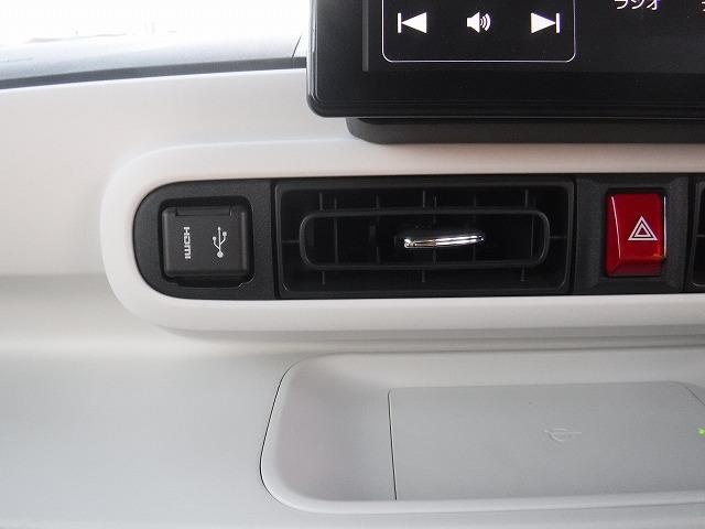 ムーヴキャンバス ストライプスＧターボ　純正９型ＤＳＰオーディオ・Ｂｌｕｅｔｏｏｔｈ・パノラミックビューモニター・ＥＴＣ・ウエルカムオープン機能両側パワースライドドア・スマートアシスト・ホッとカップホルダー・ドラレコ・ワイヤレス充電・禁煙車（19枚目）