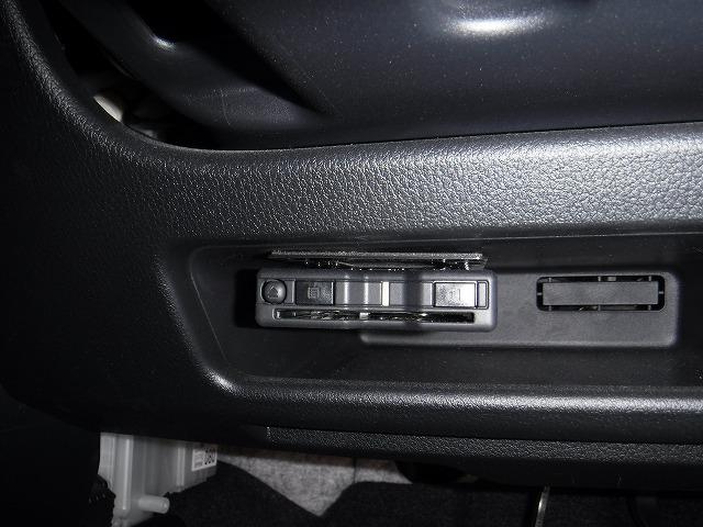 ムーヴキャンバス ストライプスＧターボ　純正９型ＤＳＰオーディオ・Ｂｌｕｅｔｏｏｔｈ・パノラミックビューモニター・ＥＴＣ・ウエルカムオープン機能両側パワースライドドア・スマートアシスト・ホッとカップホルダー・ドラレコ・ワイヤレス充電・禁煙車（24枚目）