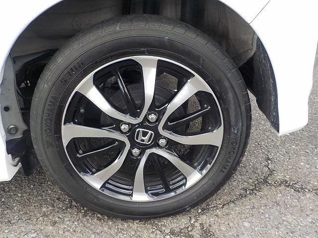 Ｎ－ＢＯＸカスタム Ｇ・ＥＸホンダセンシング☆修復歴無し☆禁煙車☆　ナビ☆Ｂｌｕｅｔｏｏｔｈ☆バックカメラ☆前後ドラレコ☆ＥＴＣ☆レーダークルーズ☆衝突軽減ブレーキ☆ハンドル支援☆ＬＥＤオートライト＆オートハイビーム☆ＬＥＤフォグ☆両側電動スライドドア☆試乗ＯＫ☆（26枚目）