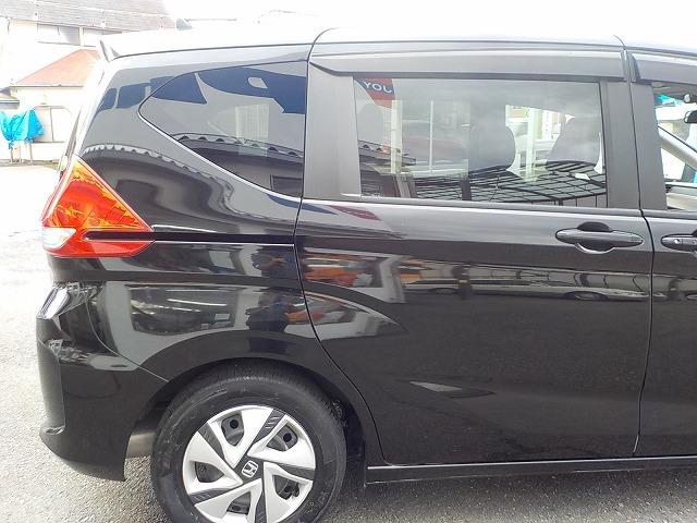 フリードハイブリッド ハイブリッド・Ｇホンダセンシング☆修復歴無し☆禁煙車☆　ナビ☆後席モニター☆Ｂｌｕｅｔｏｏｔｈ☆バックカメラ☆ＤＶＤ再生☆音楽録音☆ドラレコ☆ＥＴＣ☆両側電動スライドドア☆レーダークルーズ☆衝突軽減ブレーキ☆ハンドル支援☆ＬＥＤオートライト☆試乗できます☆（13枚目）