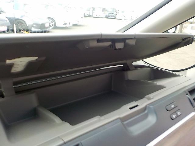 フリードハイブリッド ハイブリッド・Ｇホンダセンシング☆修復歴無し☆禁煙車☆　ナビ☆後席モニター☆Ｂｌｕｅｔｏｏｔｈ☆バックカメラ☆ＤＶＤ再生☆音楽録音☆ドラレコ☆ＥＴＣ☆両側電動スライドドア☆レーダークルーズ☆衝突軽減ブレーキ☆ハンドル支援☆ＬＥＤオートライト☆試乗できます☆（67枚目）