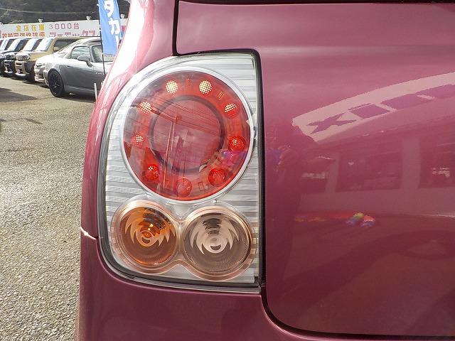 アルトラパンショコラ Ｘ　☆禁煙車☆純正革シート☆　ナビ☆Ｂｌｕｅｔｏｏｔｈ☆バックカメラ☆前後ドラレコ☆バックカメラ☆ＴＶ☆ＤＶＤ再生☆ＵＳＢ接続☆専用ベージュ革シート＆ステア☆キセノンオートライト☆スマートキー＆プッシュスタート☆試乗できます☆（26枚目）