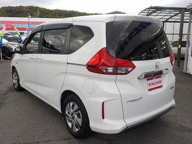 フリード＋ハイブリッド ハイブリッドＧ・ホンダセンシング　☆禁煙車☆　９インチナビ☆Ｂｌｕｅｔｏｏｔｈ☆バックカメラ☆ＡｐｐｌｅＣａｒＰｌａｙ☆ＥＴＣ☆両側電動スライドドア☆レーダークルーズ☆衝突軽減ブレーキ☆ハンドル支援☆ＬＥＤオートライト☆試乗できます（8枚目）