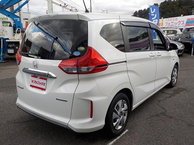 フリード＋ハイブリッド ハイブリッドＧ・ホンダセンシング　☆禁煙車☆　９インチナビ☆Ｂｌｕｅｔｏｏｔｈ☆バックカメラ☆ＡｐｐｌｅＣａｒＰｌａｙ☆ＥＴＣ☆両側電動スライドドア☆レーダークルーズ☆衝突軽減ブレーキ☆ハンドル支援☆ＬＥＤオートライト☆試乗できます（10枚目）