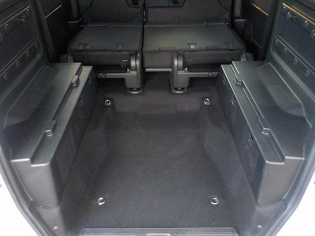 フリード＋ハイブリッド ハイブリッドＧ・ホンダセンシング　☆禁煙車☆　９インチナビ☆Ｂｌｕｅｔｏｏｔｈ☆バックカメラ☆ＡｐｐｌｅＣａｒＰｌａｙ☆ＥＴＣ☆両側電動スライドドア☆レーダークルーズ☆衝突軽減ブレーキ☆ハンドル支援☆ＬＥＤオートライト☆試乗できます（42枚目）