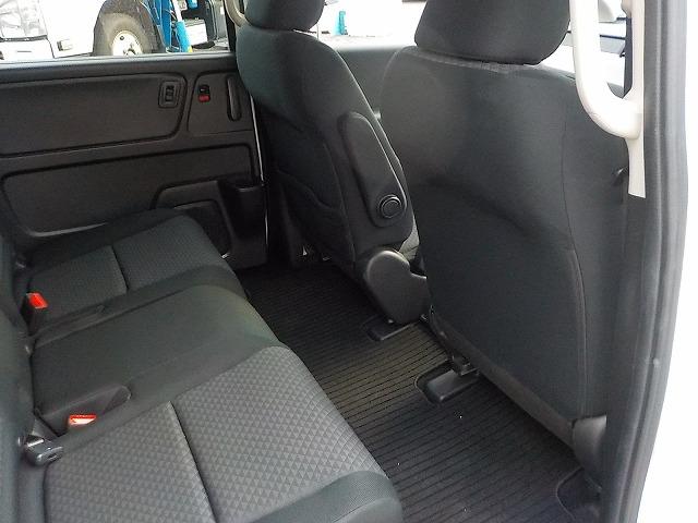 フリード＋ハイブリッド ハイブリッドＧ・ホンダセンシング　☆禁煙車☆　９インチナビ☆Ｂｌｕｅｔｏｏｔｈ☆バックカメラ☆ＡｐｐｌｅＣａｒＰｌａｙ☆ＥＴＣ☆両側電動スライドドア☆レーダークルーズ☆衝突軽減ブレーキ☆ハンドル支援☆ＬＥＤオートライト☆試乗できます（71枚目）