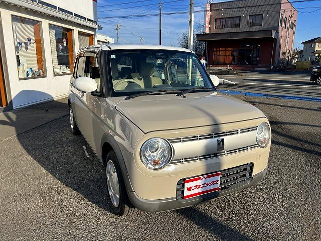 アルトラパン Ｓ　☆禁煙車☆ホワイトツートン☆レーダーブレーキサポート☆　純正オーディオ☆ＡＵＸ入力☆レーダーブレーキサポート☆パーキングソナー☆シートヒーター☆ＬＥＤオートライト＆オートハイビーム☆スマートキー＆プッシュスタート☆試乗できます（5枚目）