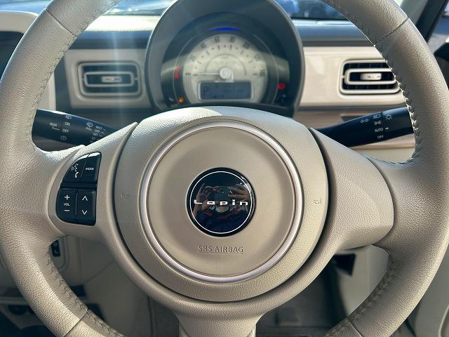 アルトラパン Ｓ　☆禁煙車☆ホワイトツートン☆レーダーブレーキサポート☆　純正オーディオ☆ＡＵＸ入力☆レーダーブレーキサポート☆パーキングソナー☆シートヒーター☆ＬＥＤオートライト＆オートハイビーム☆スマートキー＆プッシュスタート☆試乗できます（13枚目）