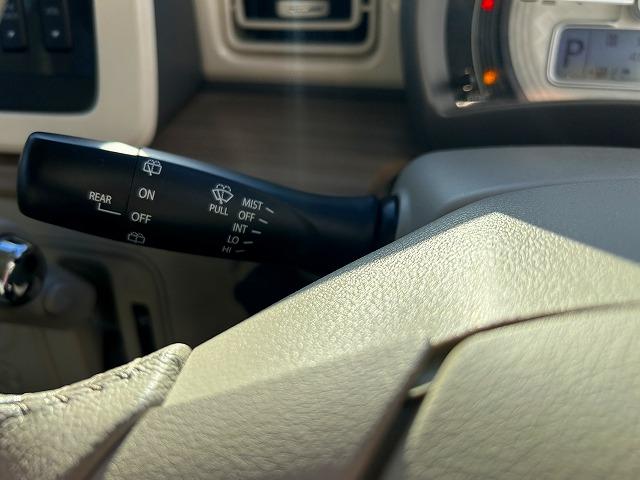 アルトラパン Ｓ　☆禁煙車☆ホワイトツートン☆レーダーブレーキサポート☆　純正オーディオ☆ＡＵＸ入力☆レーダーブレーキサポート☆パーキングソナー☆シートヒーター☆ＬＥＤオートライト＆オートハイビーム☆スマートキー＆プッシュスタート☆試乗できます（14枚目）