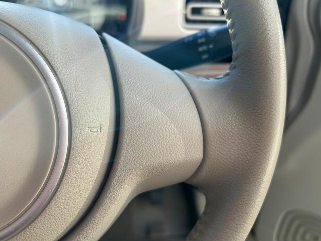 アルトラパン Ｓ　☆禁煙車☆ホワイトツートン☆レーダーブレーキサポート☆　純正オーディオ☆ＡＵＸ入力☆レーダーブレーキサポート☆パーキングソナー☆シートヒーター☆ＬＥＤオートライト＆オートハイビーム☆スマートキー＆プッシュスタート☆試乗できます（17枚目）