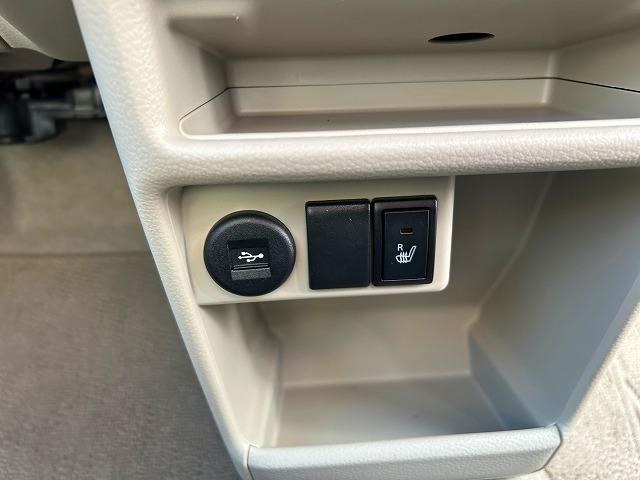 アルトラパン Ｓ　☆禁煙車☆ホワイトツートン☆レーダーブレーキサポート☆　純正オーディオ☆ＡＵＸ入力☆レーダーブレーキサポート☆パーキングソナー☆シートヒーター☆ＬＥＤオートライト＆オートハイビーム☆スマートキー＆プッシュスタート☆試乗できます（28枚目）