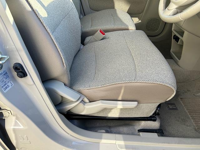 アルトラパン Ｓ　☆禁煙車☆ホワイトツートン☆レーダーブレーキサポート☆　純正オーディオ☆ＡＵＸ入力☆レーダーブレーキサポート☆パーキングソナー☆シートヒーター☆ＬＥＤオートライト＆オートハイビーム☆スマートキー＆プッシュスタート☆試乗できます（34枚目）