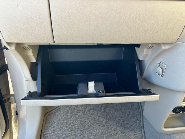 アルトラパン Ｓ　☆禁煙車☆ホワイトツートン☆レーダーブレーキサポート☆　純正オーディオ☆ＡＵＸ入力☆レーダーブレーキサポート☆パーキングソナー☆シートヒーター☆ＬＥＤオートライト＆オートハイビーム☆スマートキー＆プッシュスタート☆試乗できます（49枚目）