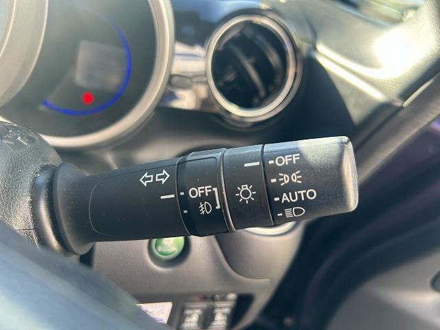 Ｎ－ＢＯＸカスタム ＳＳブラックスタイルパック☆ＣＴＢＡ☆後期モデル☆禁煙車☆　社外ナビ・ＤＶＤ再生・ＣＤ録音・Ｉｐｏｄ接続・ＵＳＢ＆ＢＴｏｏｔｈ・ＥＴＣ・前席＆ミラーヒーター・ＣＴＢＡ・オプション後席スライドシート付・ＨＩＤオートライト・車速連動ワイパー・後期型（16枚目）